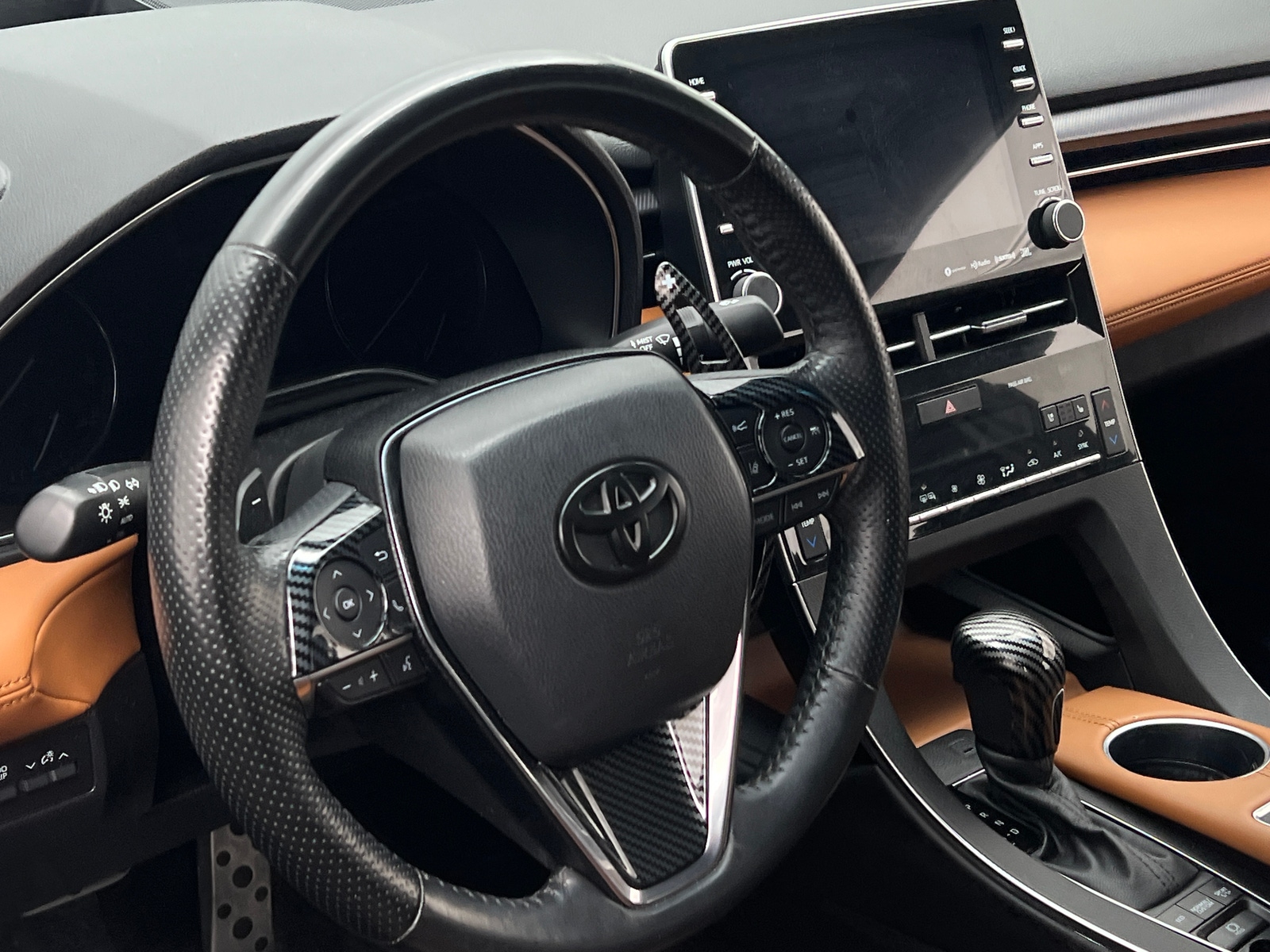 Thumbnail: 2022 Toyota Avalon - 4