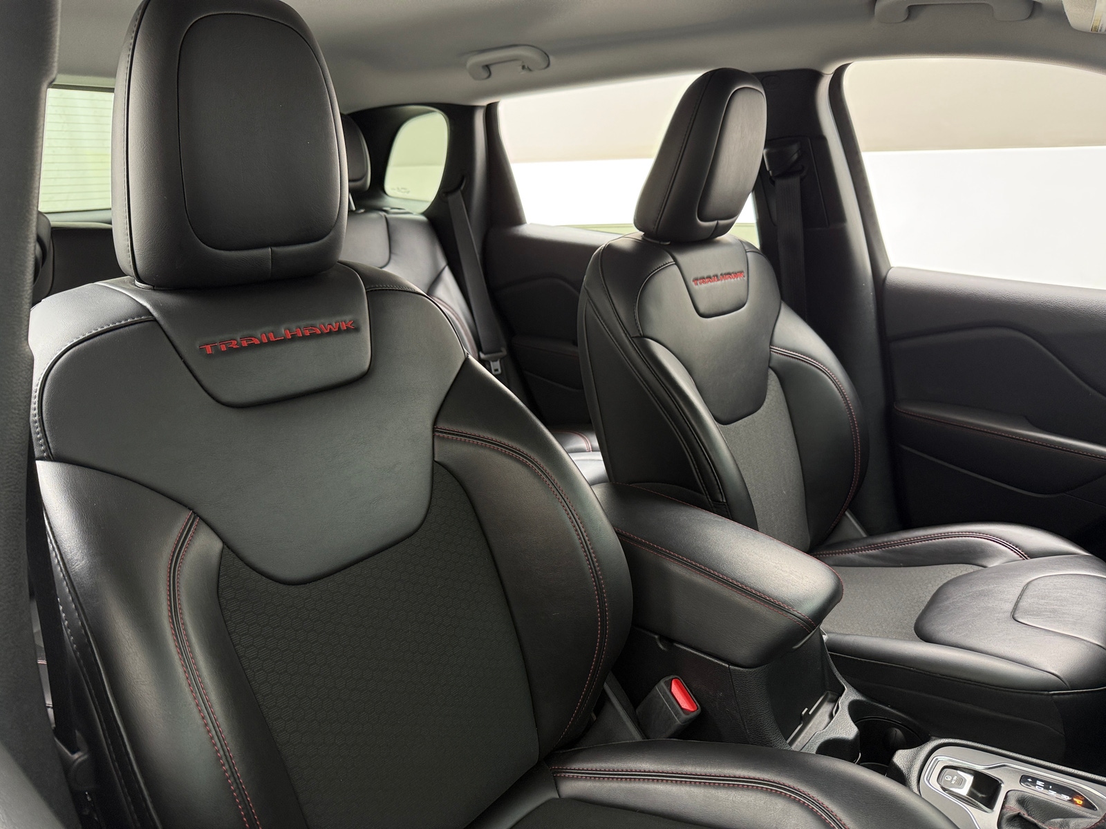 Thumbnail: 2020 Jeep Cherokee - 2