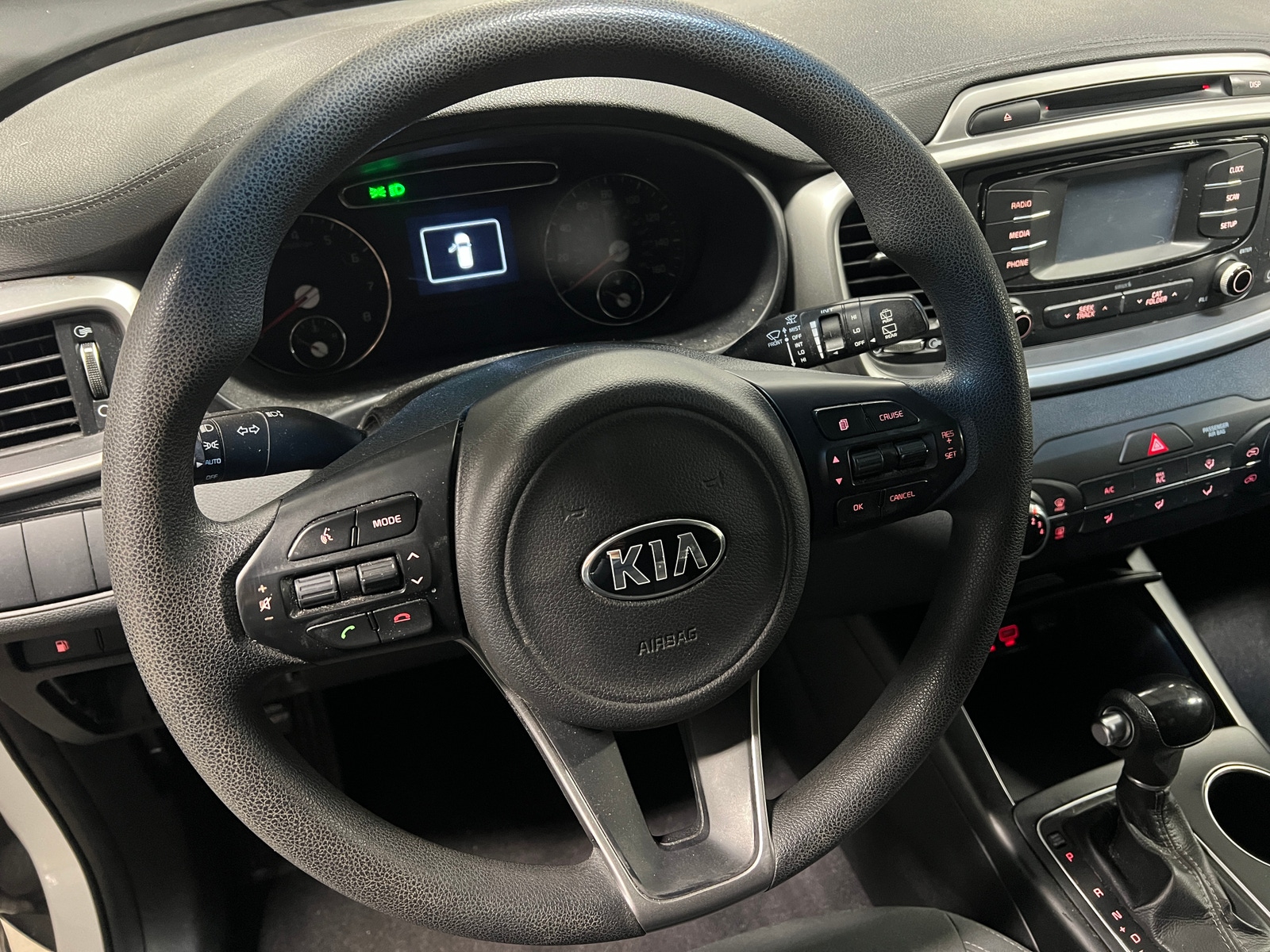 Thumbnail: 2016 Kia Sorento - 5