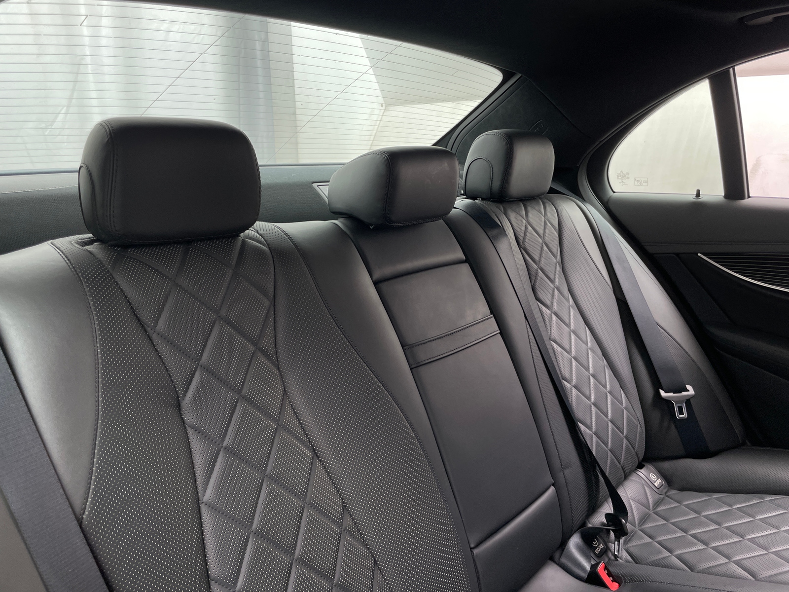 Thumbnail: 2020 Mercedes-Benz E-Class - 5