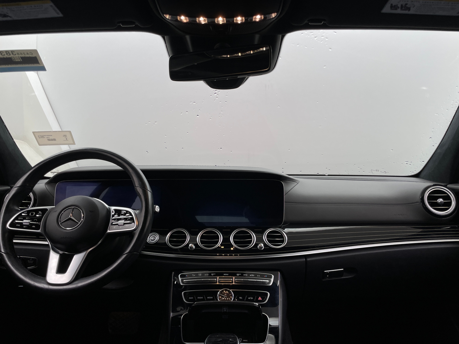 Thumbnail: 2020 Mercedes-Benz E-Class - 2