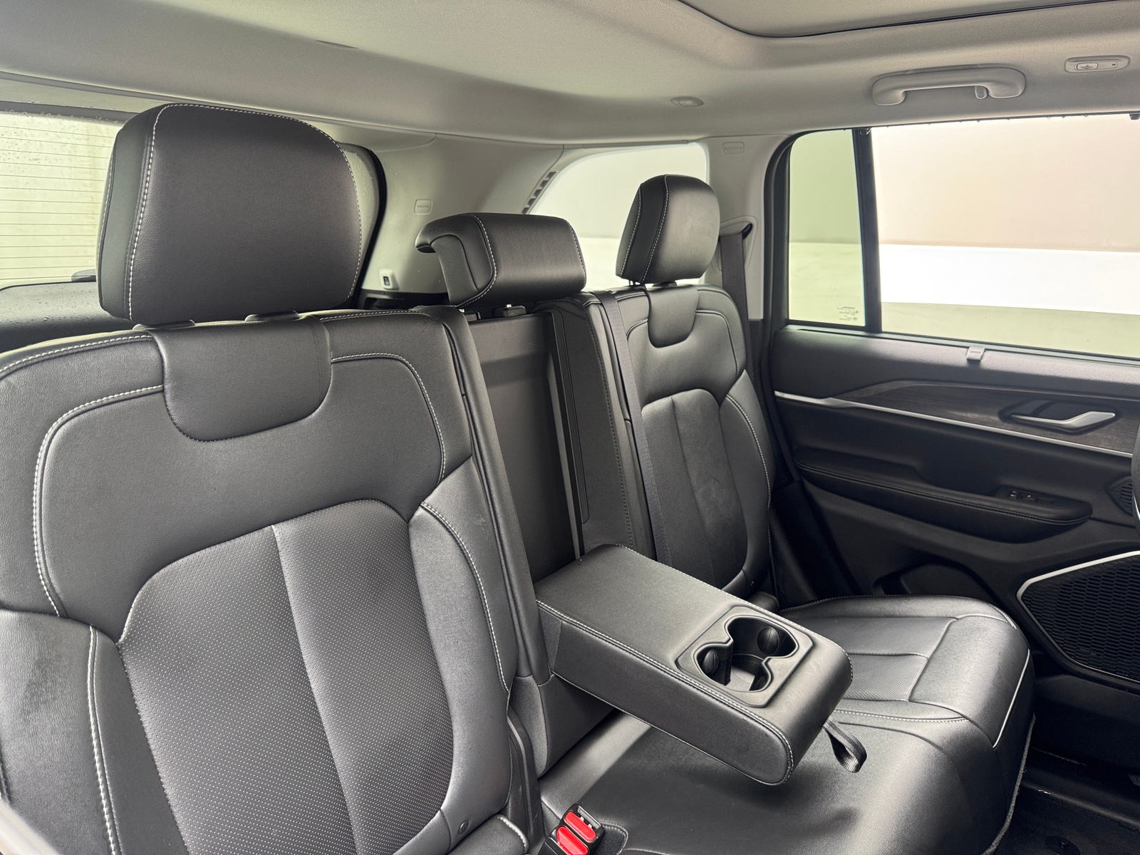 Thumbnail: 2023 Jeep Grand Cherokee - 5