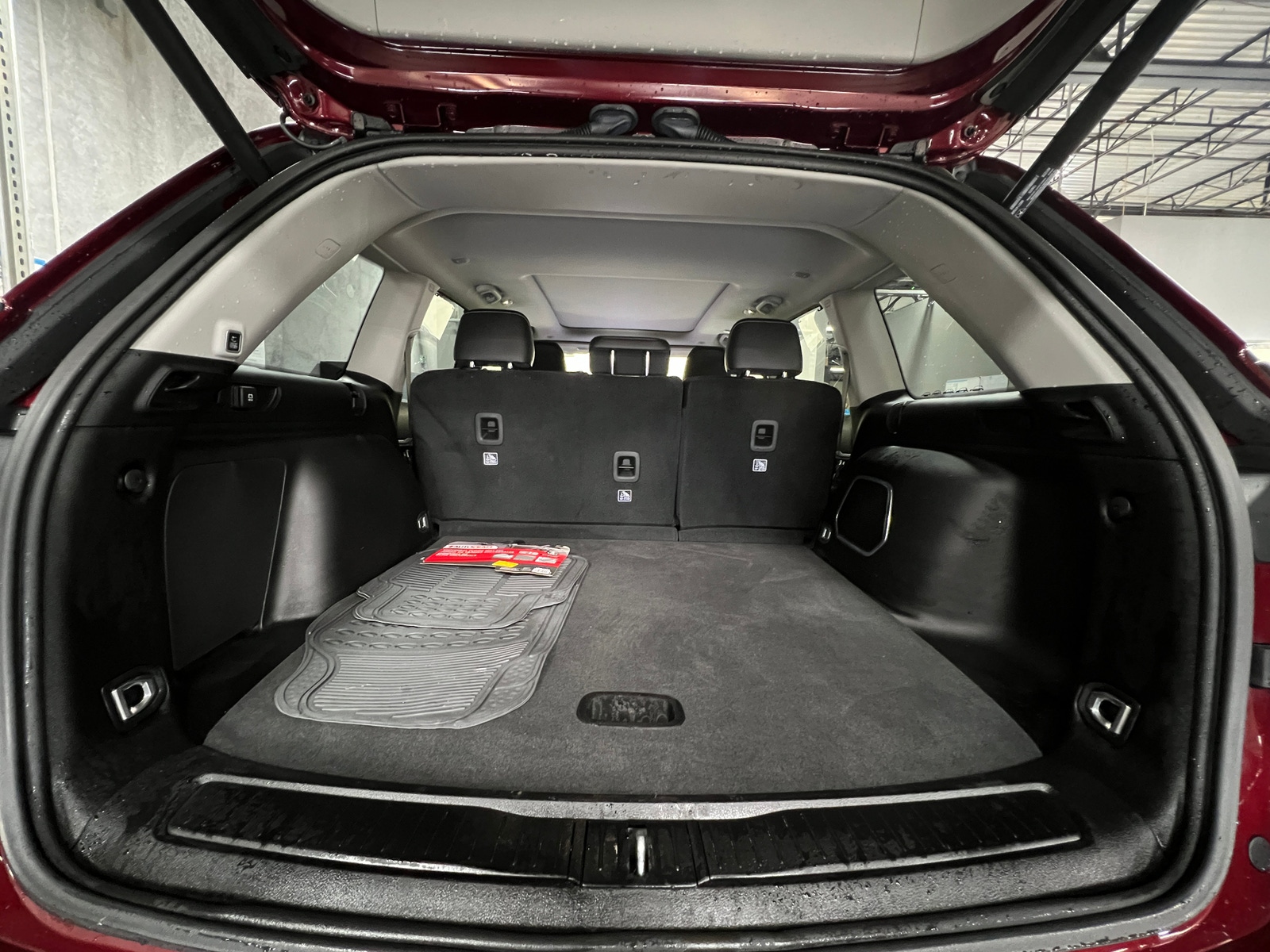 Thumbnail: 2023 Jeep Grand Cherokee - 6