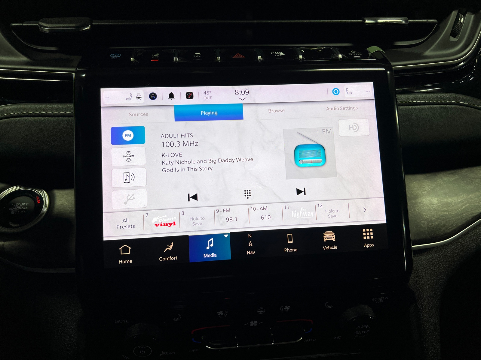 Thumbnail: 2023 Jeep Grand Cherokee - 3