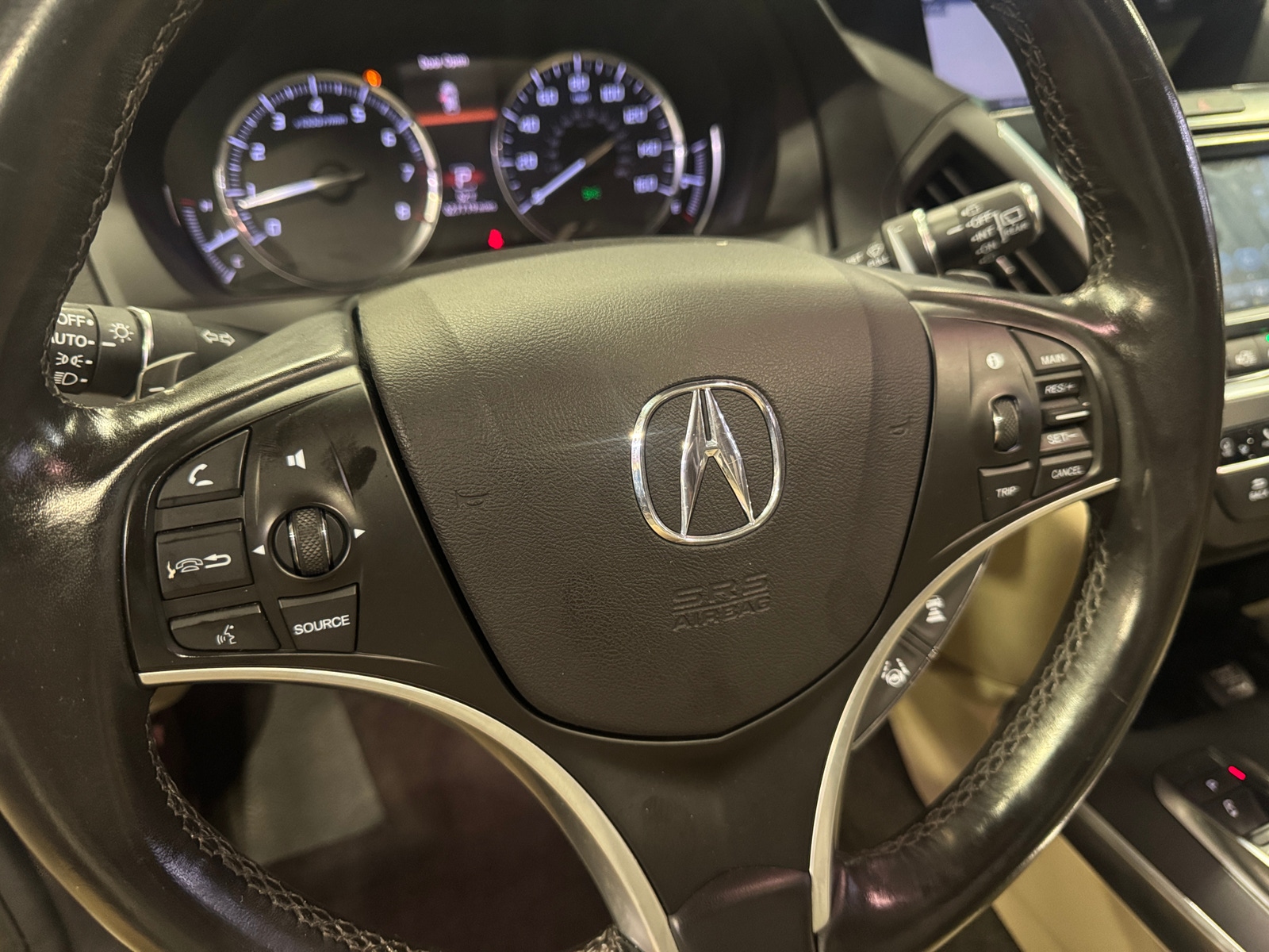 Thumbnail: 2019 Acura MDX - 4