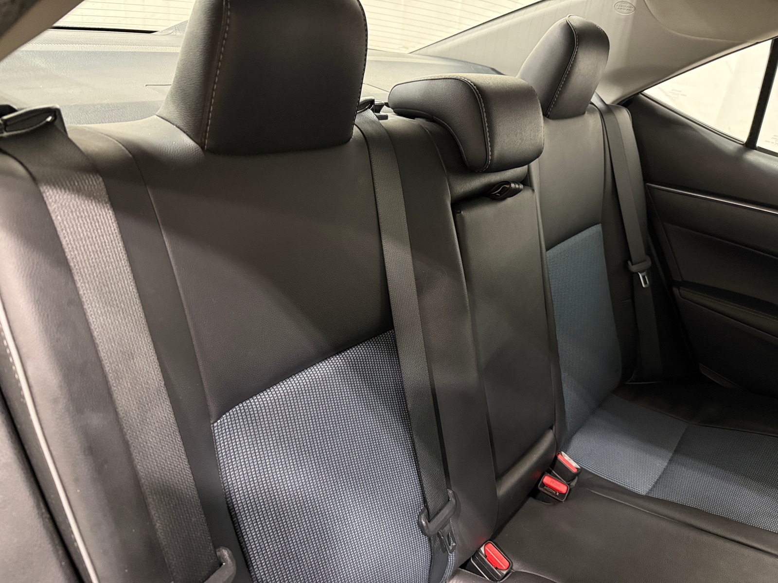 Thumbnail: 2016 Toyota Corolla - 6