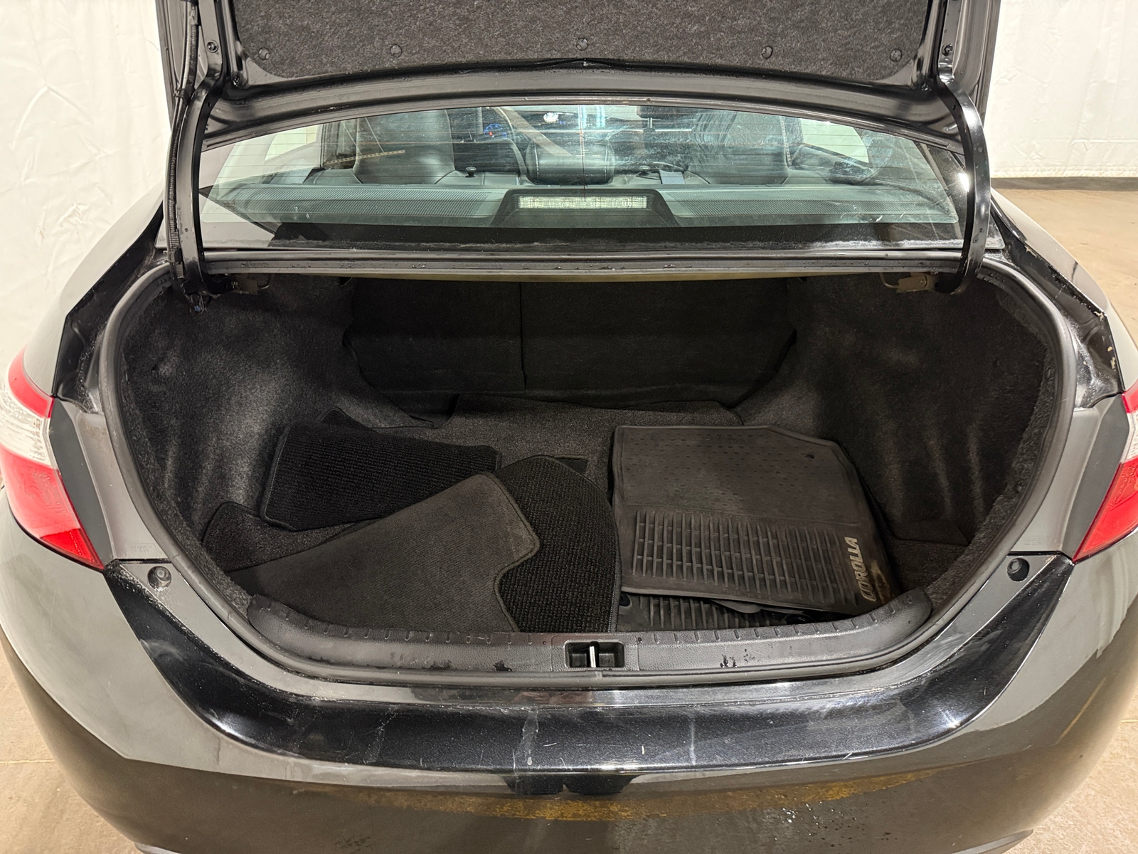 Thumbnail: 2016 Toyota Corolla - 7