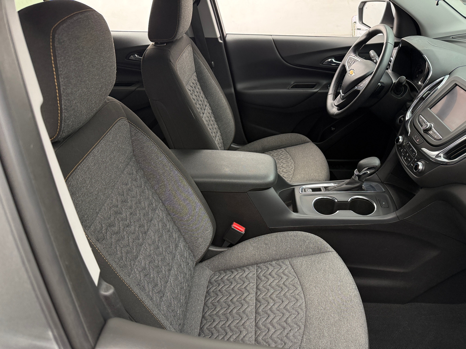 Thumbnail: 2024 Chevrolet Equinox - 2