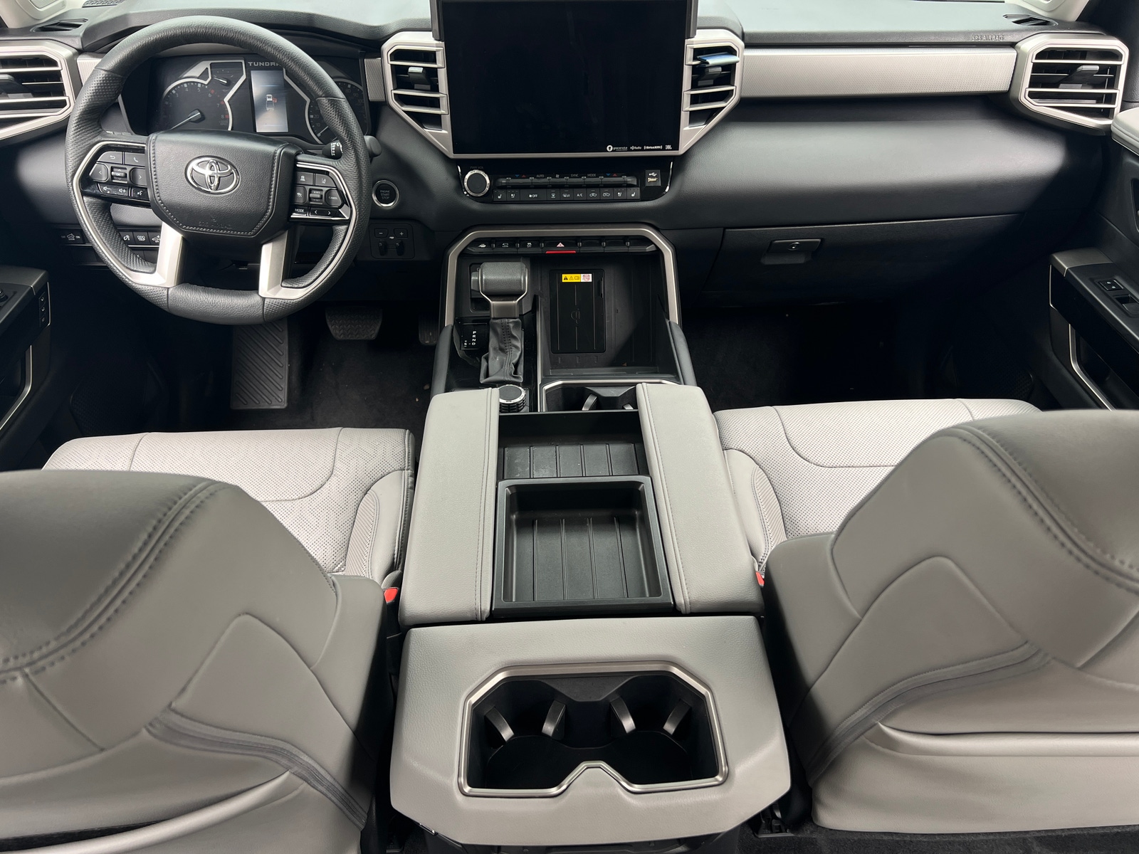 Thumbnail: 2023 Toyota Tundra - 2