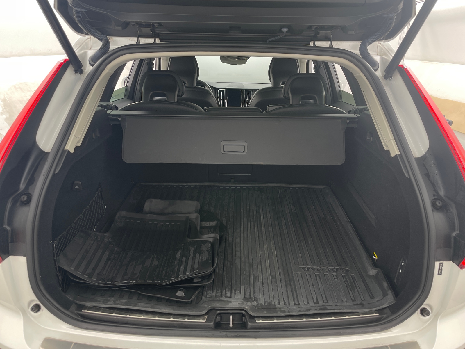 Thumbnail: 2019 Volvo XC60 - 6