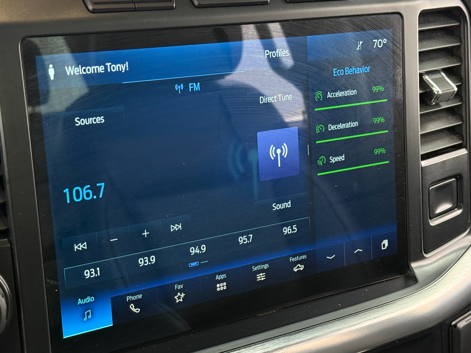 Thumbnail: 2022 Ford Econoline - 3