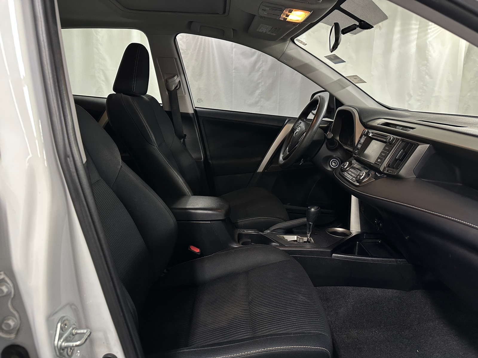 Thumbnail: 2014 Toyota RAV4 - 2