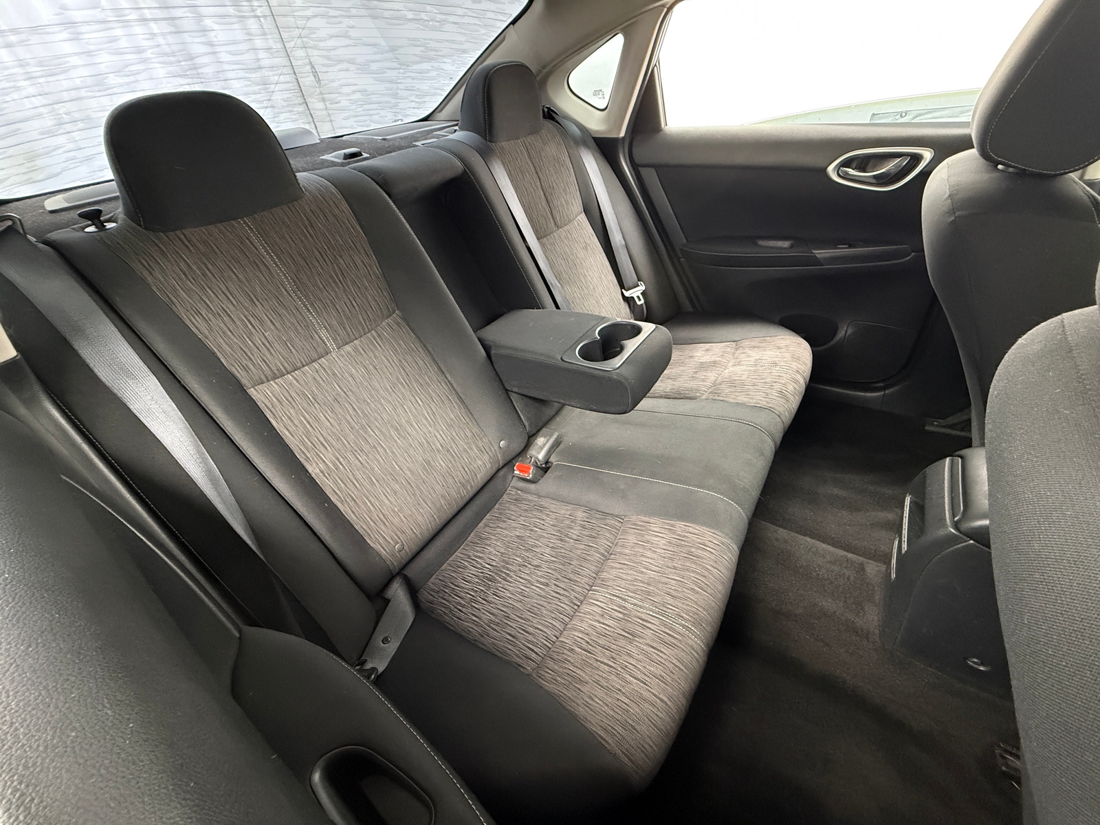 Thumbnail: 2015 Nissan Sentra - 6