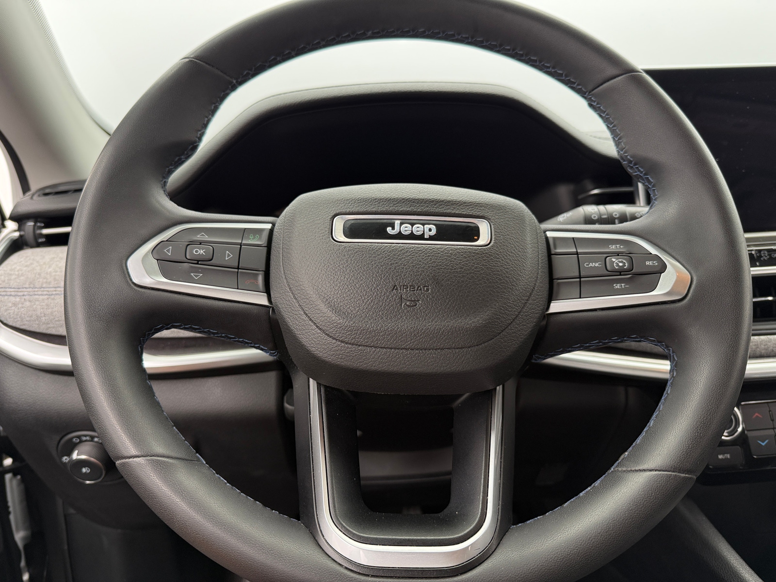 Thumbnail: 2022 Jeep Compass - 5