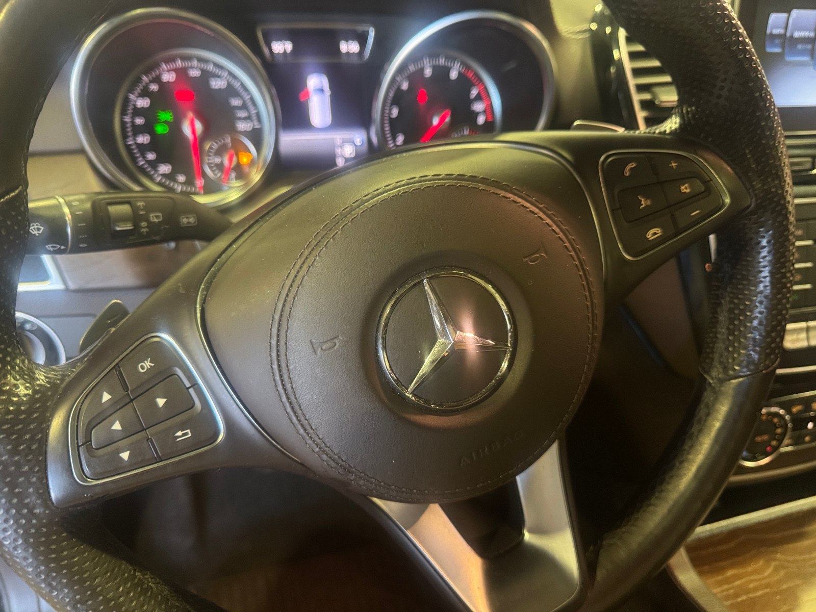 Thumbnail: 2019 Mercedes-Benz GLS - 4