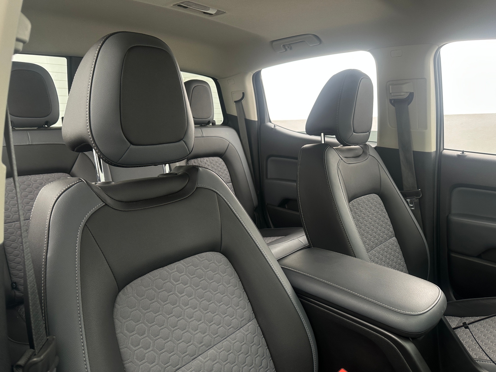 Thumbnail: 2018 Chevrolet Colorado - 2