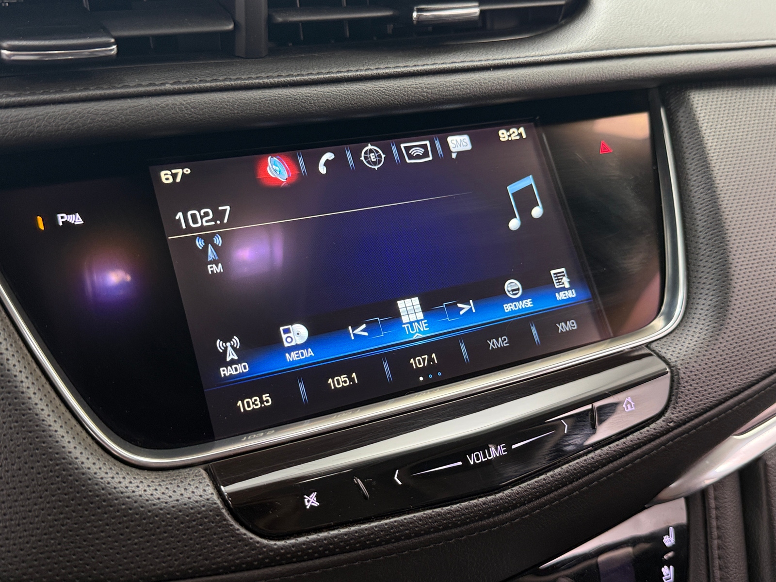 Thumbnail: 2017 Cadillac XT5 - 3