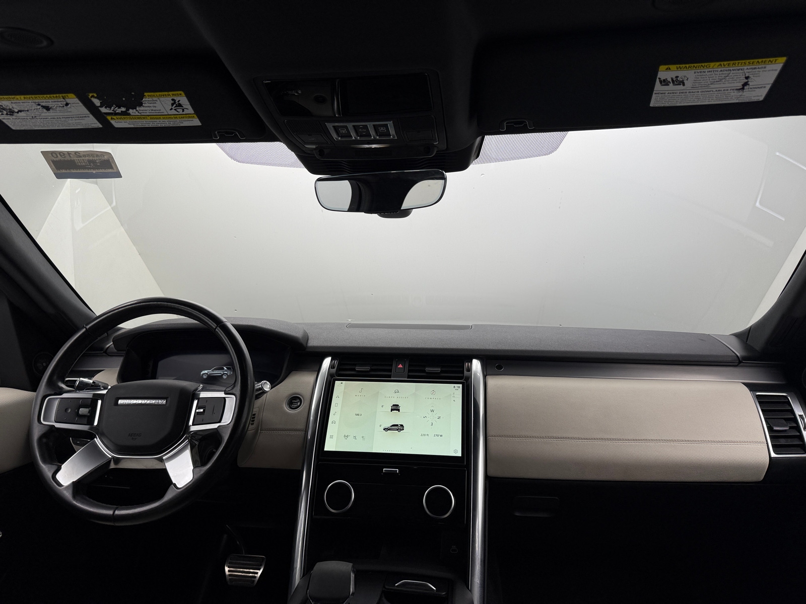Thumbnail: 2021 Land Rover Discovery - 2