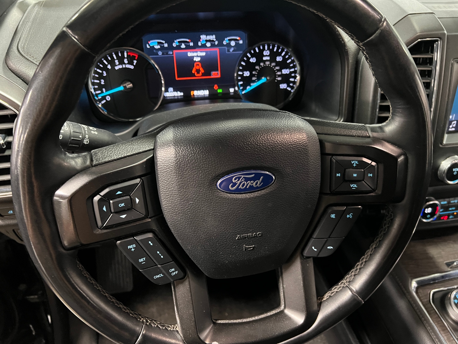 Thumbnail: 2019 Ford Expedition MAX - 4
