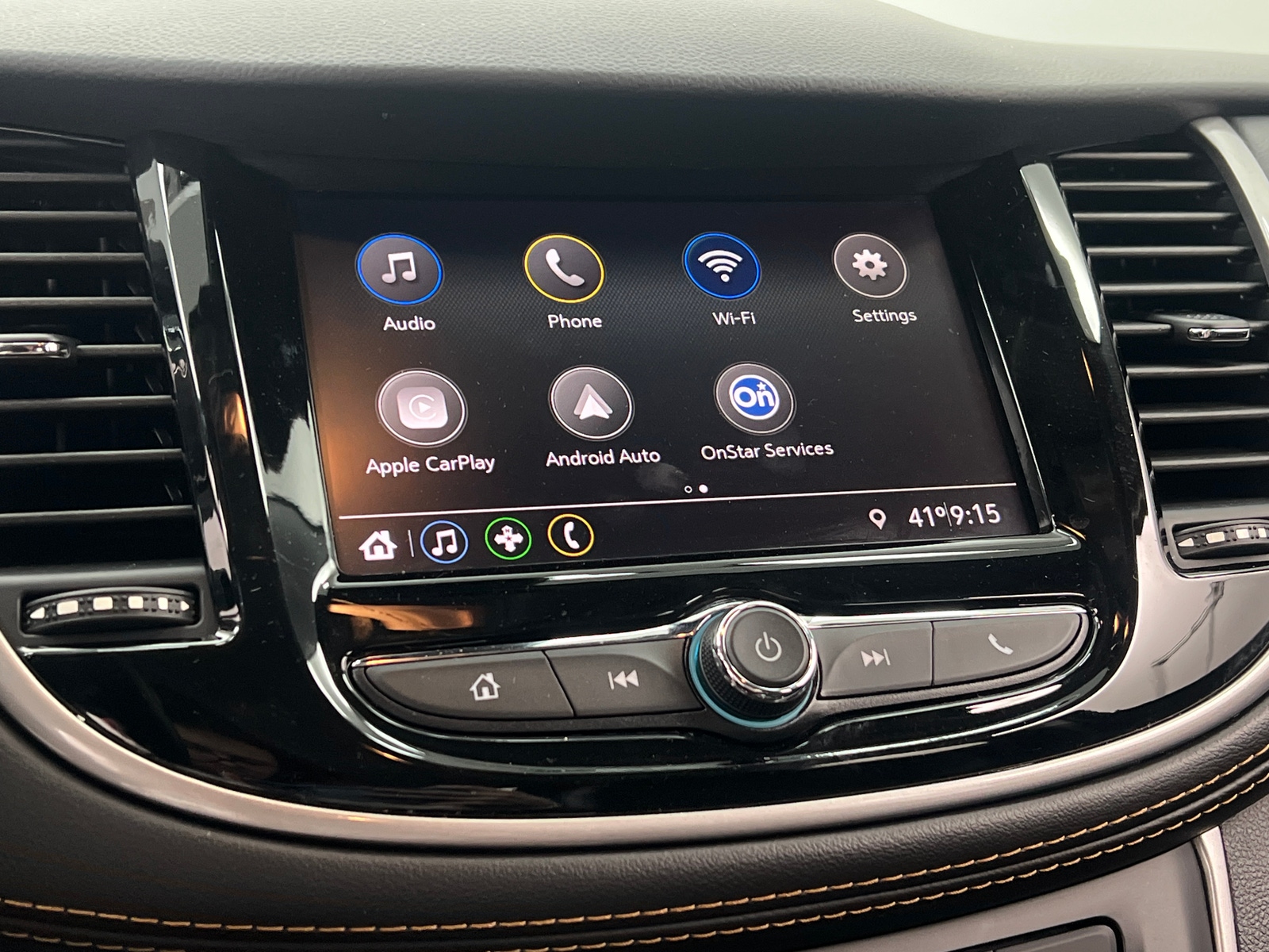Thumbnail: 2021 Chevrolet Trax - 4
