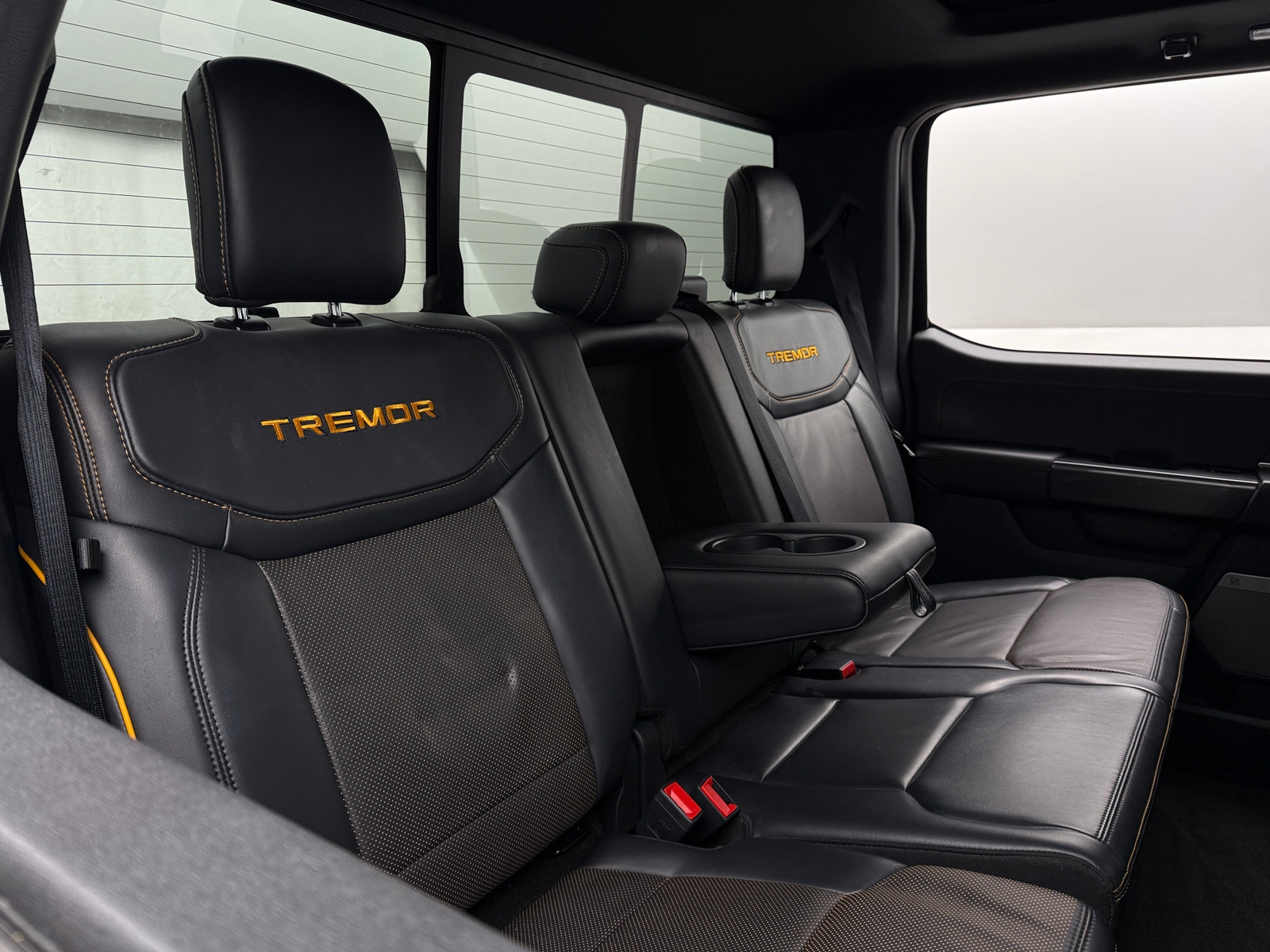 Thumbnail: 2022 Ford Econoline - 6