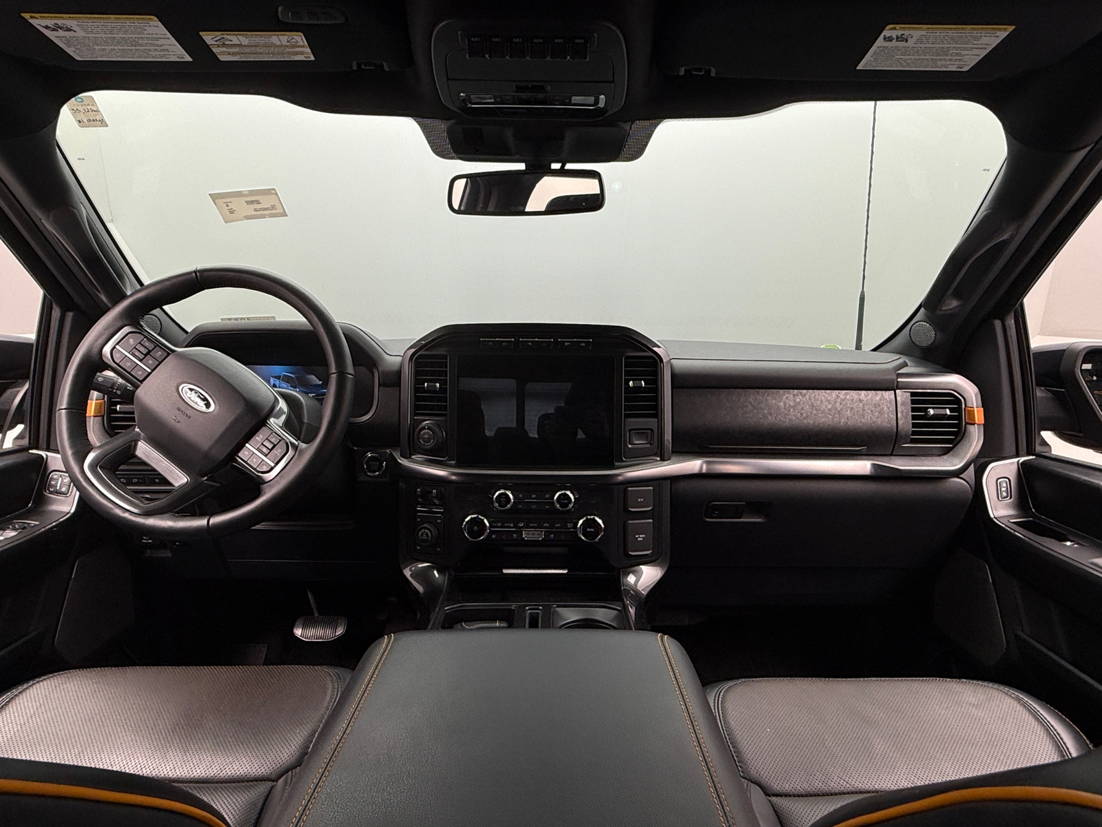 Thumbnail: 2022 Ford Econoline - 3