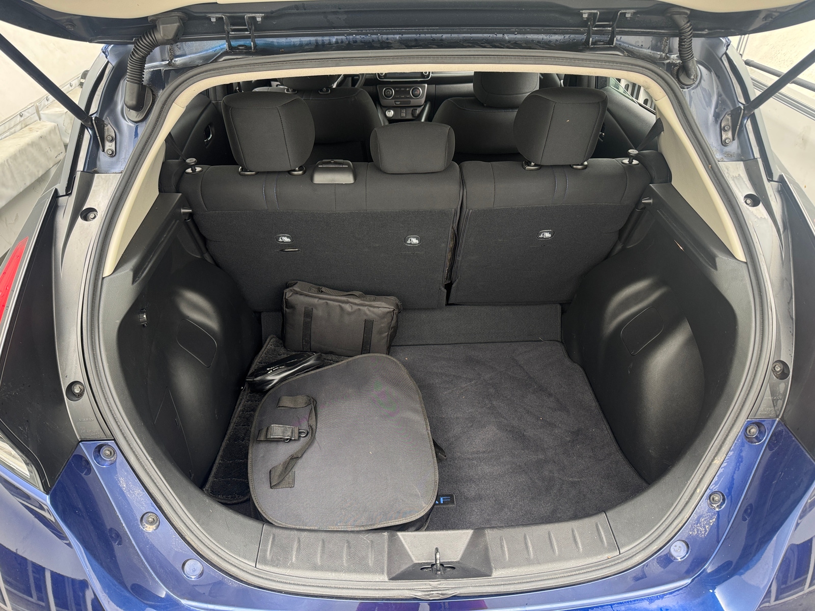 Thumbnail: 2021 Nissan Leaf - 7