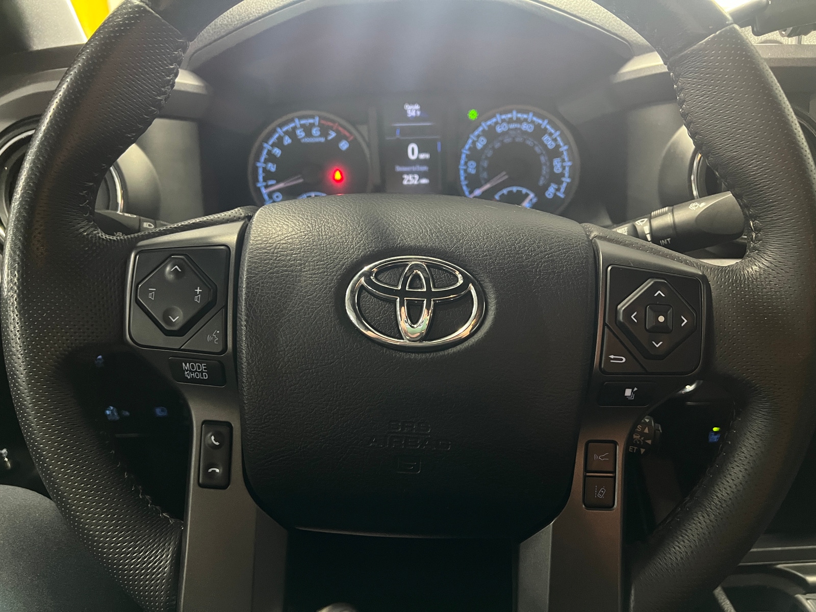 Thumbnail: 2021 Toyota Tacoma - 5