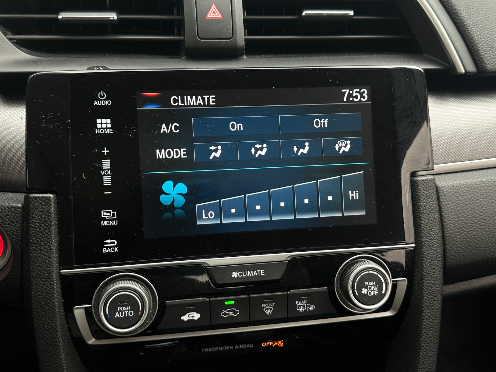 Thumbnail: 2016 Honda Civic - 4