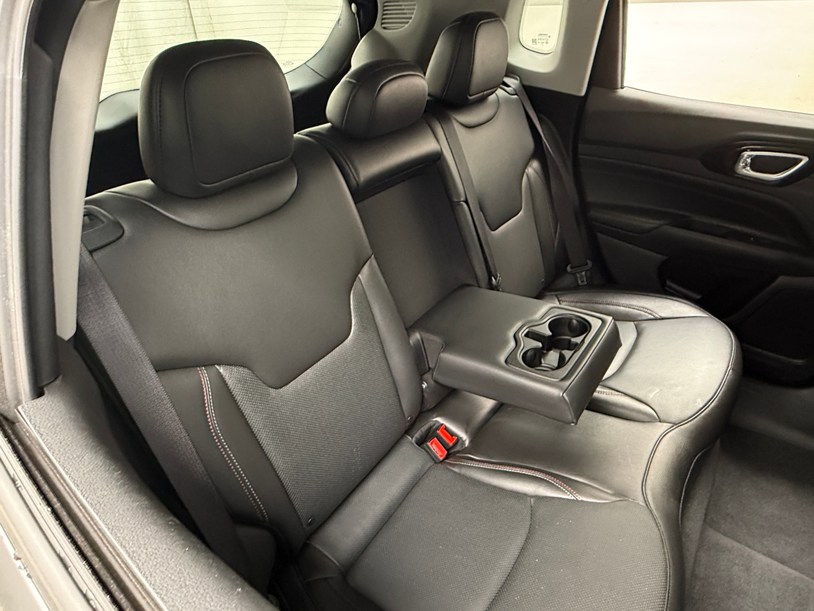 Thumbnail: 2022 Jeep Compass - 5