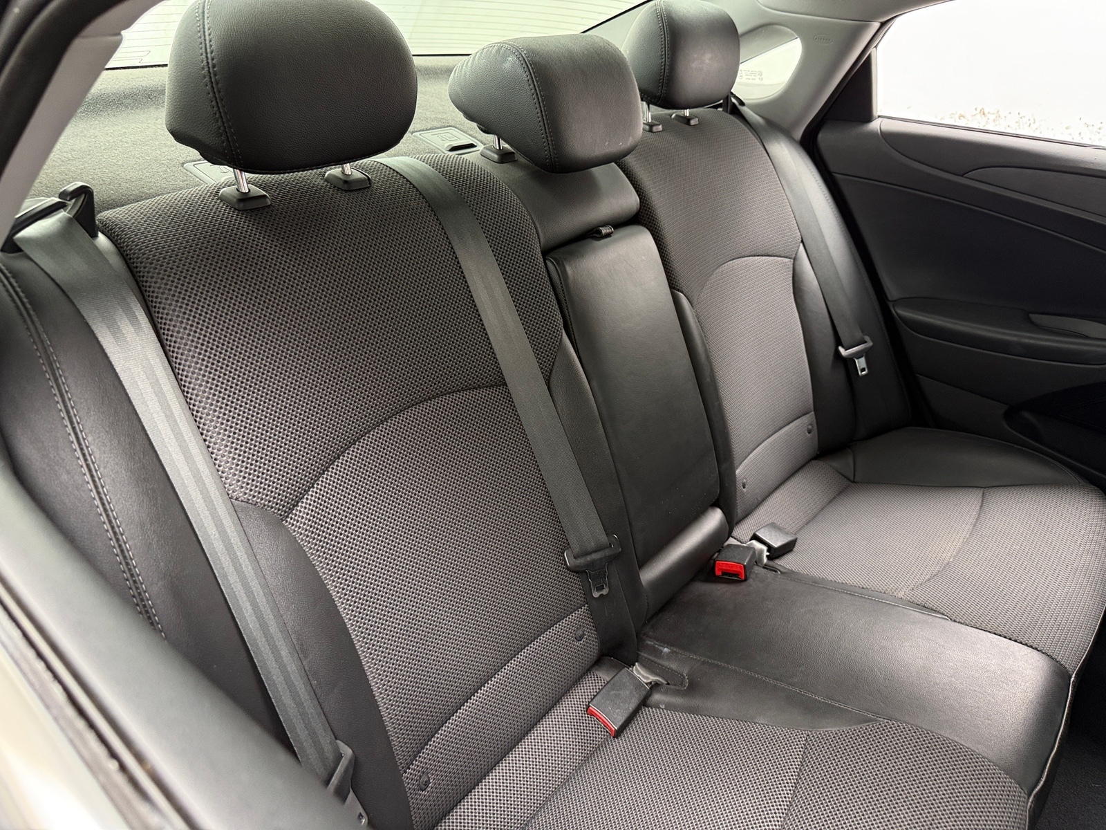 Thumbnail: 2012 Hyundai Sonata - 6