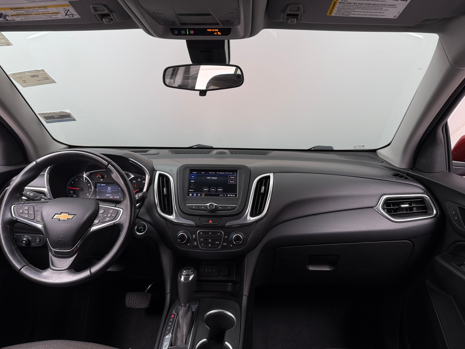 Thumbnail: 2020 Chevrolet Equinox - 3