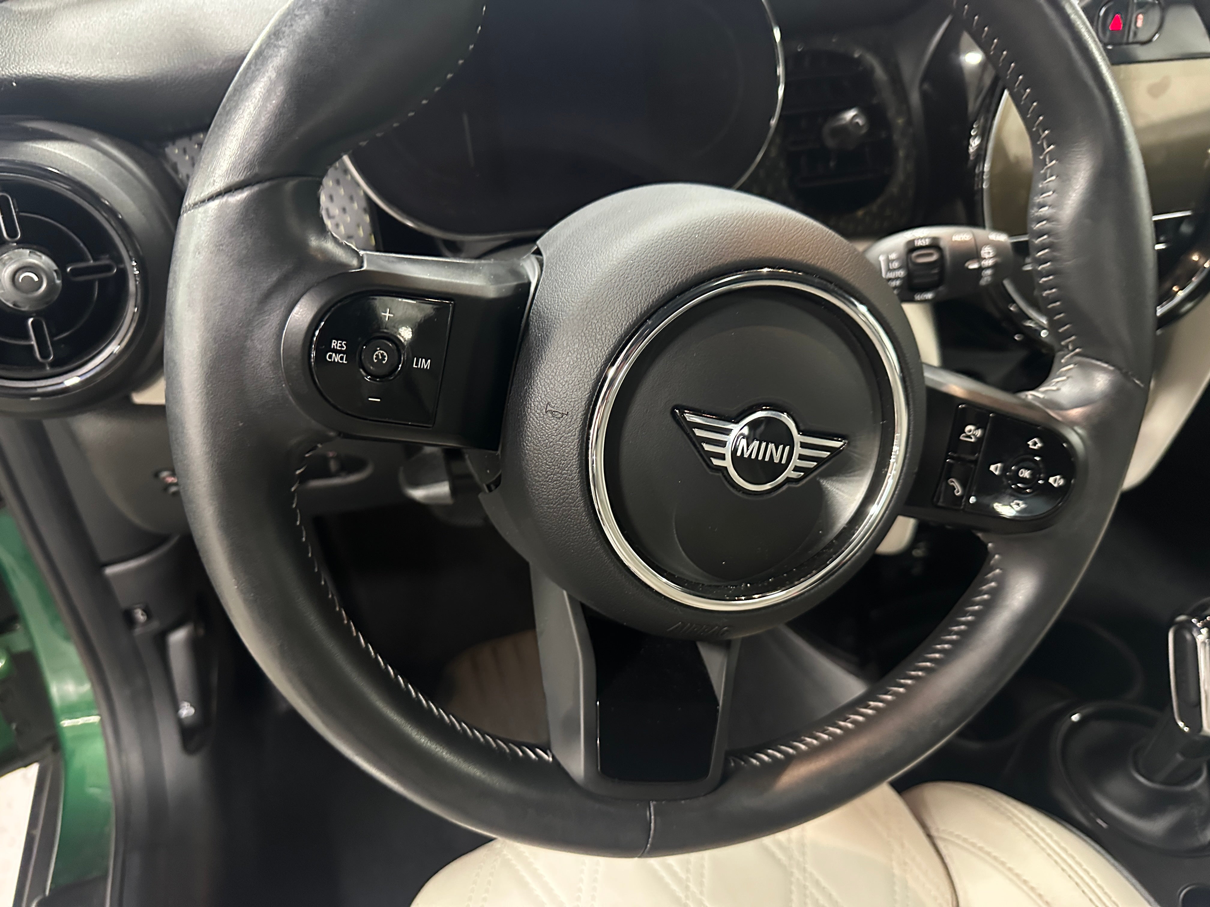 Used 2023 MINI Hardtop 2 Door SE with VIN WMW13DJ03P2T76754 for sale in Auburn, WA