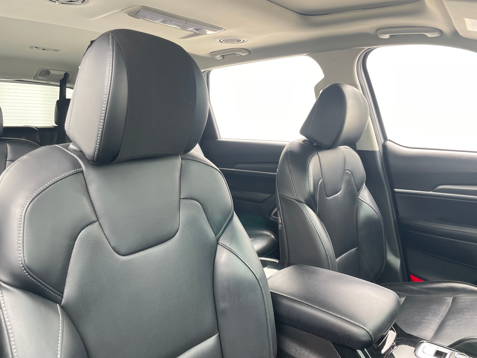 Thumbnail: 2022 Kia Telluride - 2