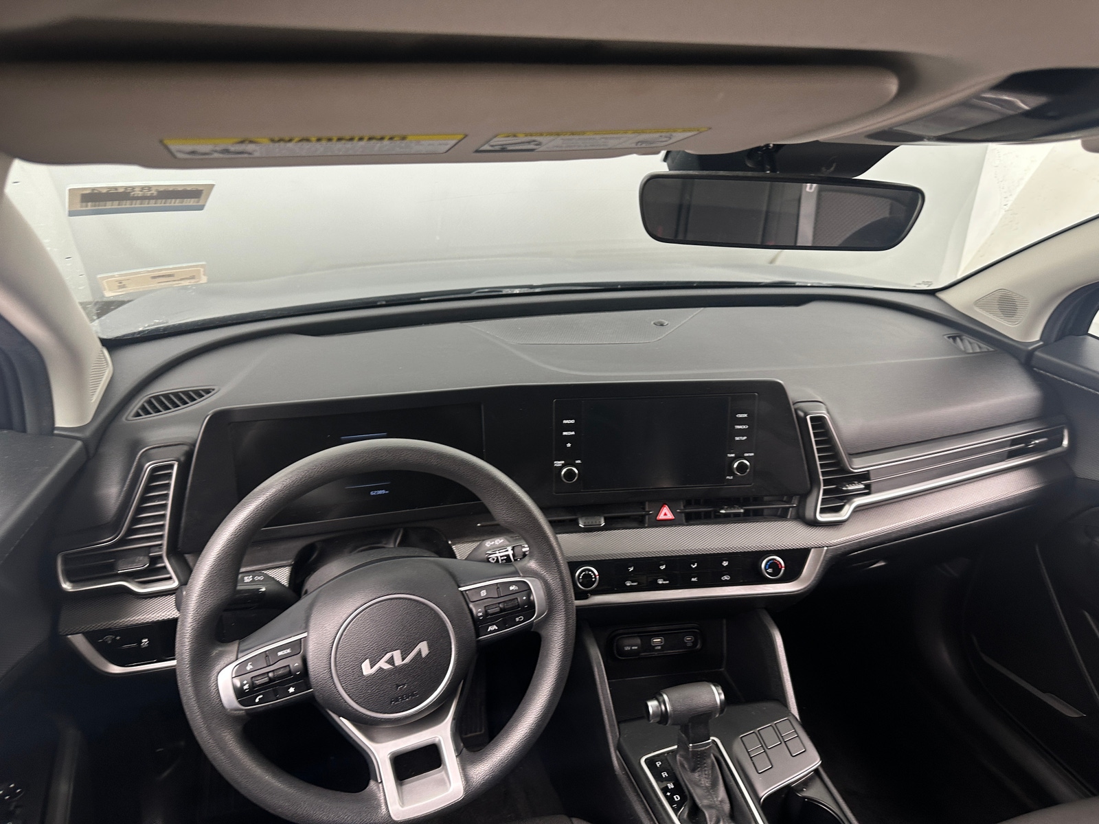 Thumbnail: 2023 Kia Sportage - 3