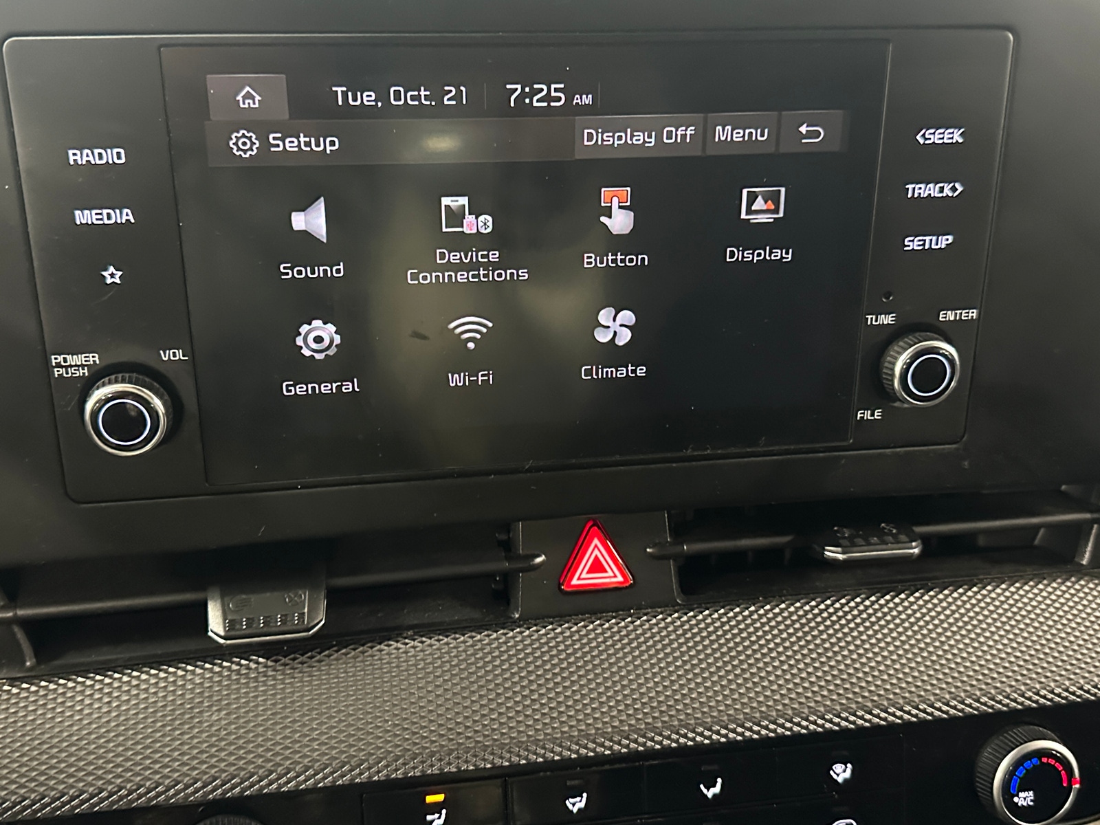 Thumbnail: 2023 Kia Sportage - 4