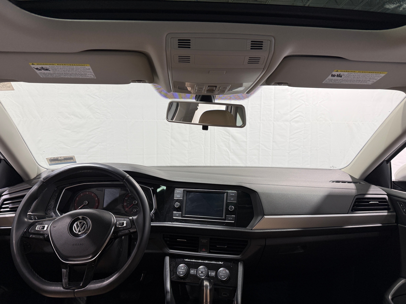 Thumbnail: 2019 Volkswagen Jetta - 2