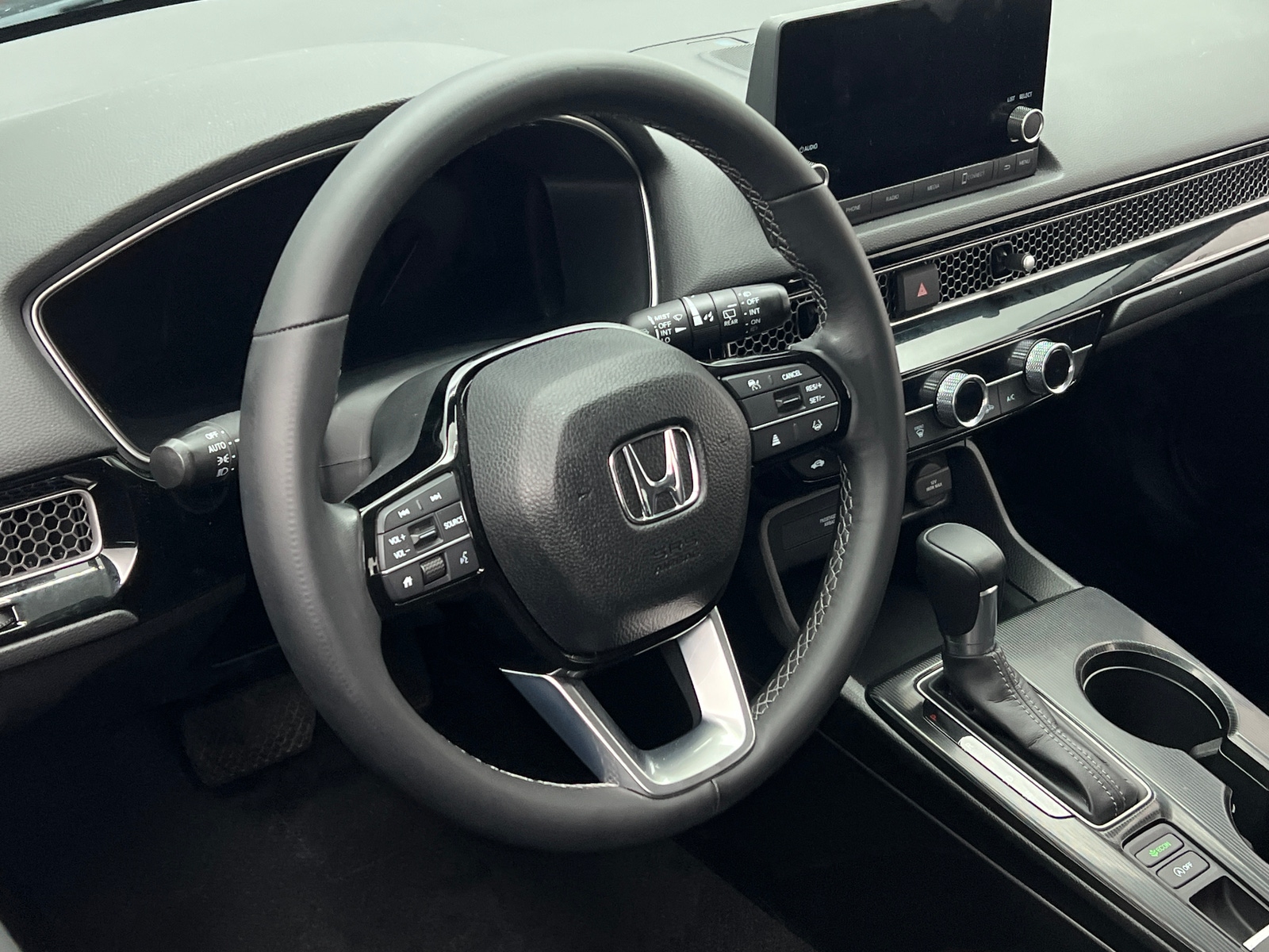 Thumbnail: 2024 Honda Civic - 4
