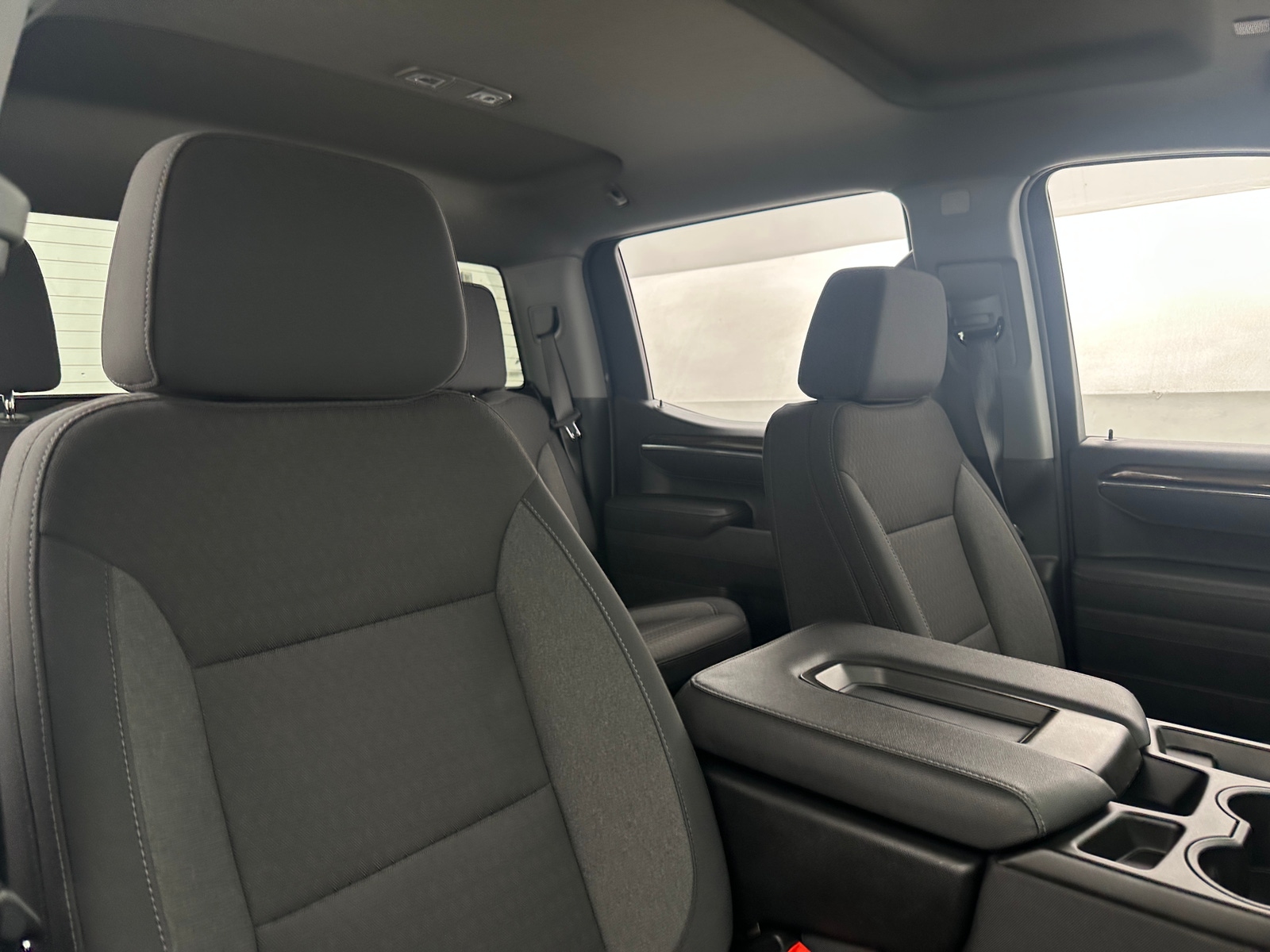 Thumbnail: 2025 Chevrolet Silverado 1500 - 2