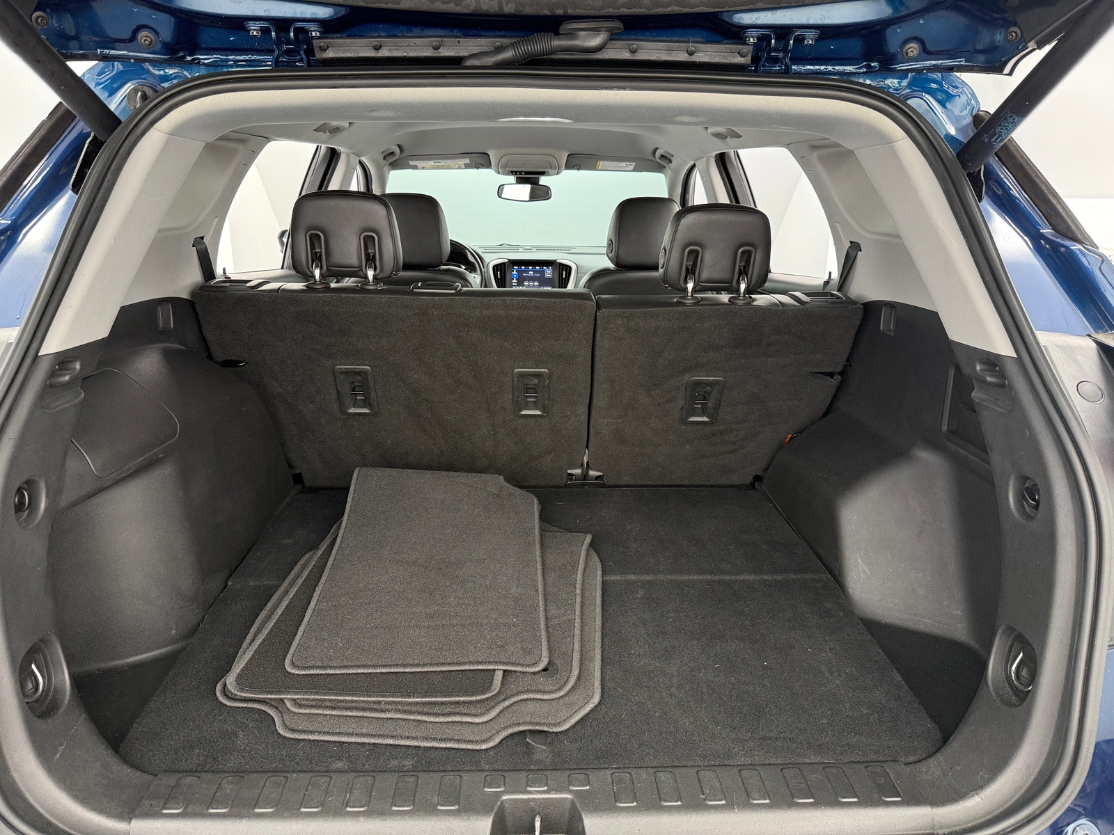 Thumbnail: 2020 GMC Terrain - 6