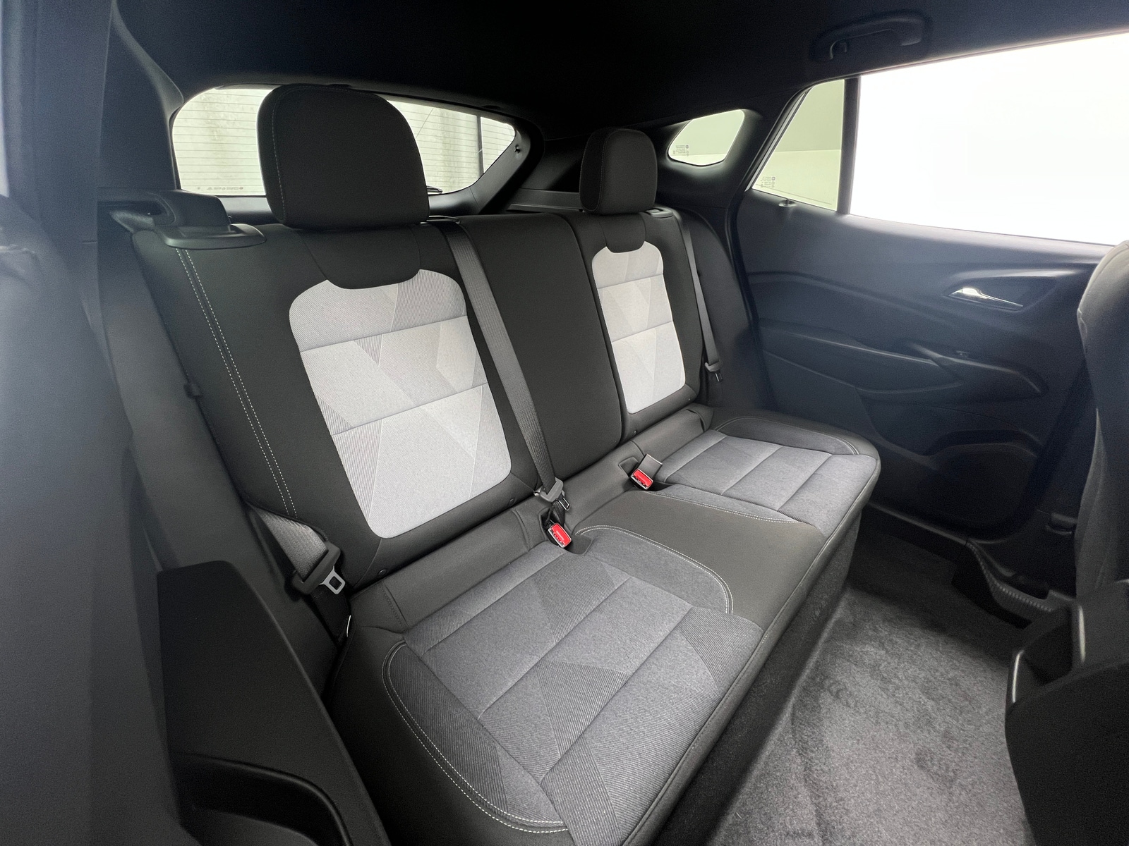Thumbnail: 2025 Chevrolet Trax - 6