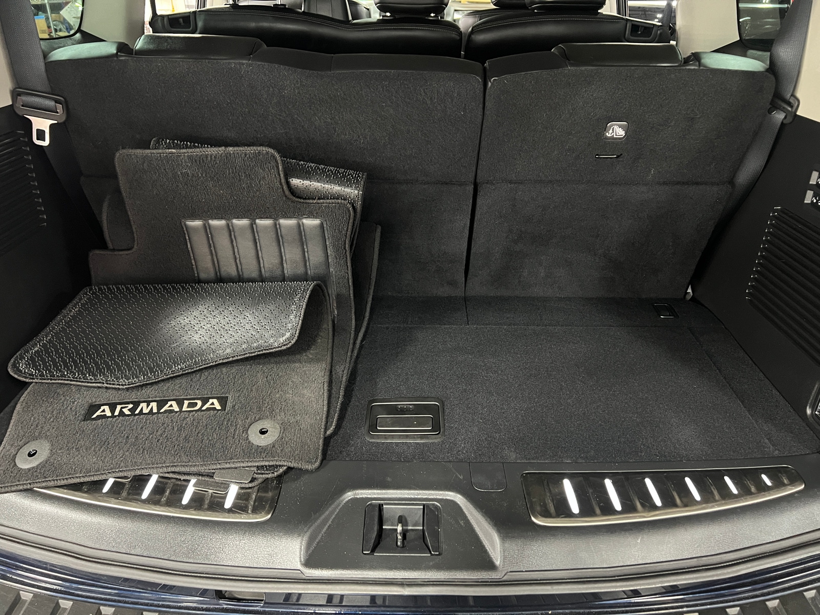 Thumbnail: 2022 Nissan Armada - 6