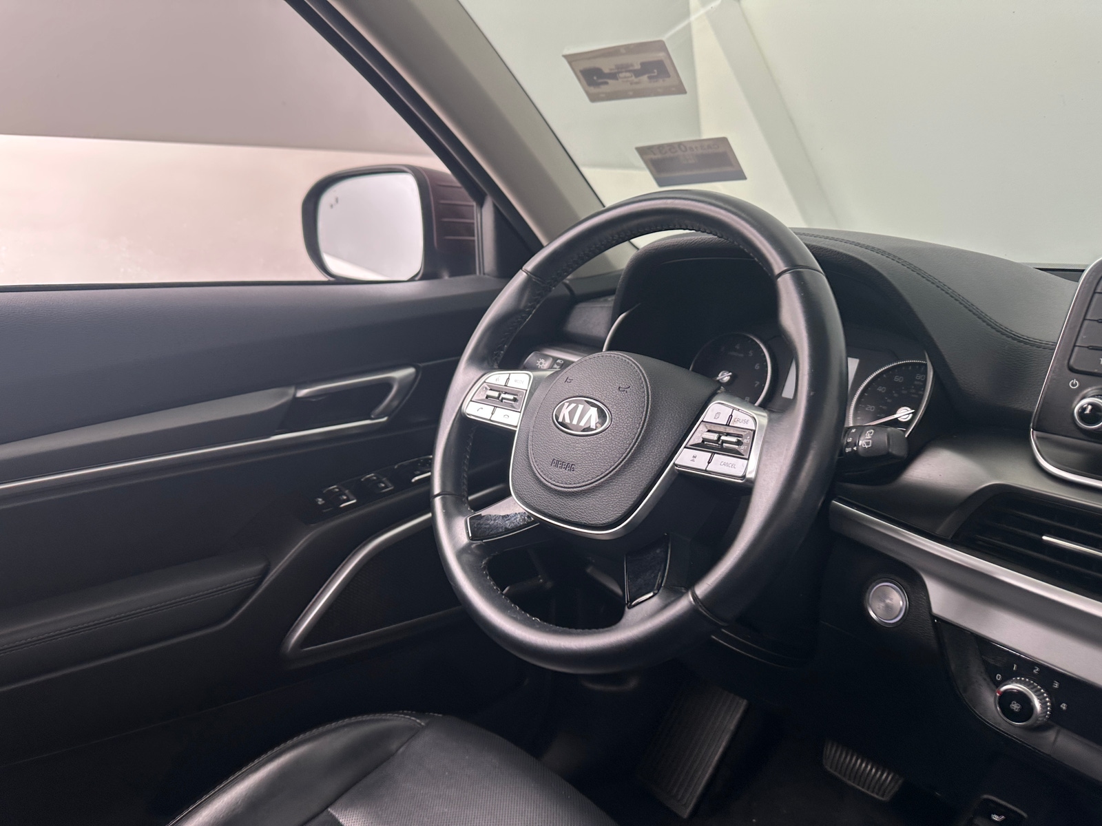 Thumbnail: 2020 Kia Telluride - 4