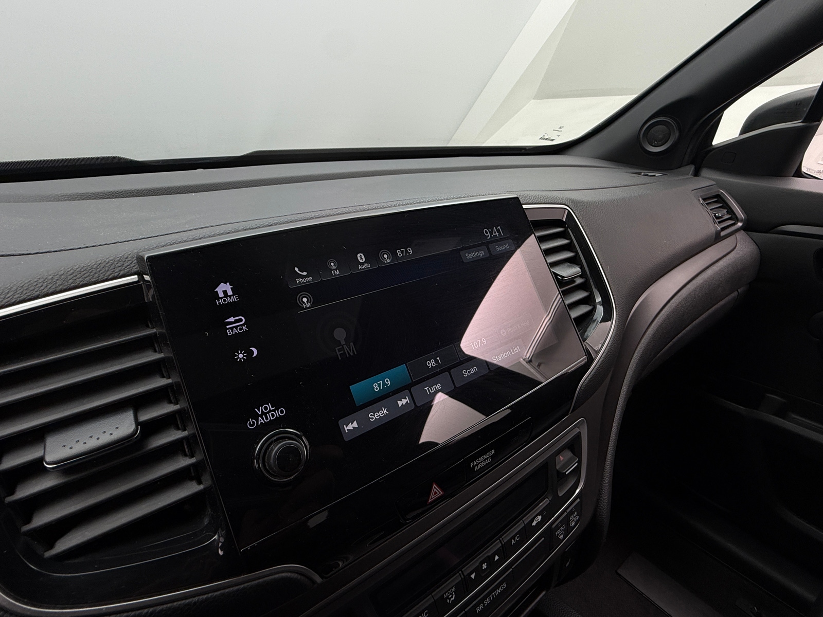 Thumbnail: 2024 Honda Passport - 3