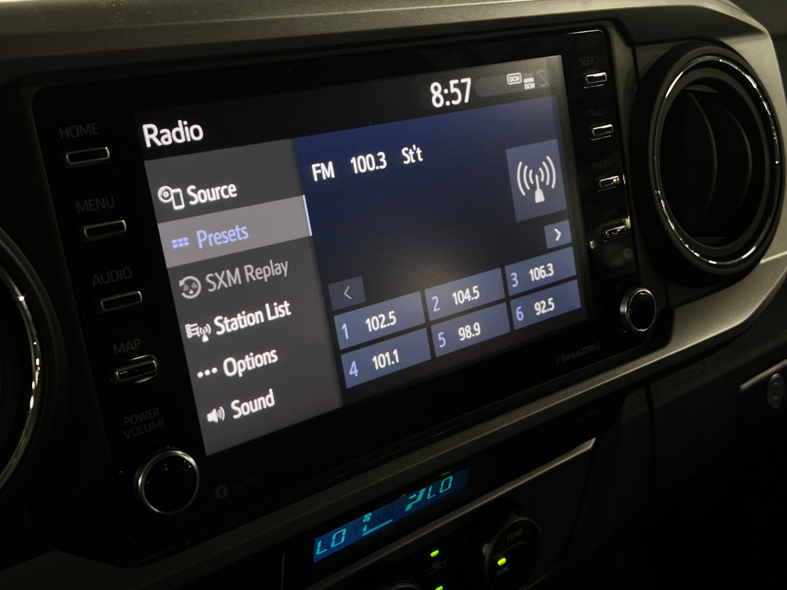 Thumbnail: 2021 Toyota Tacoma - 4