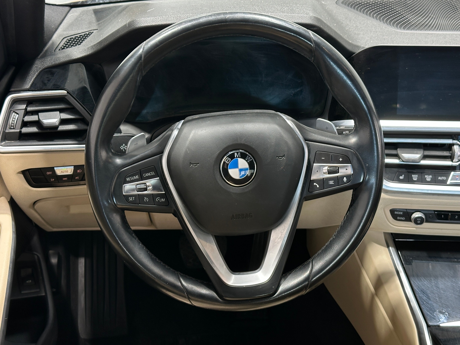 Thumbnail: 2019 BMW 3 Series - 4