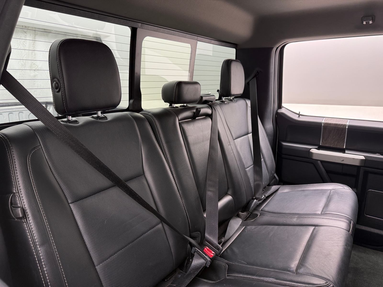 Thumbnail: 2017 Ford Econoline - 5