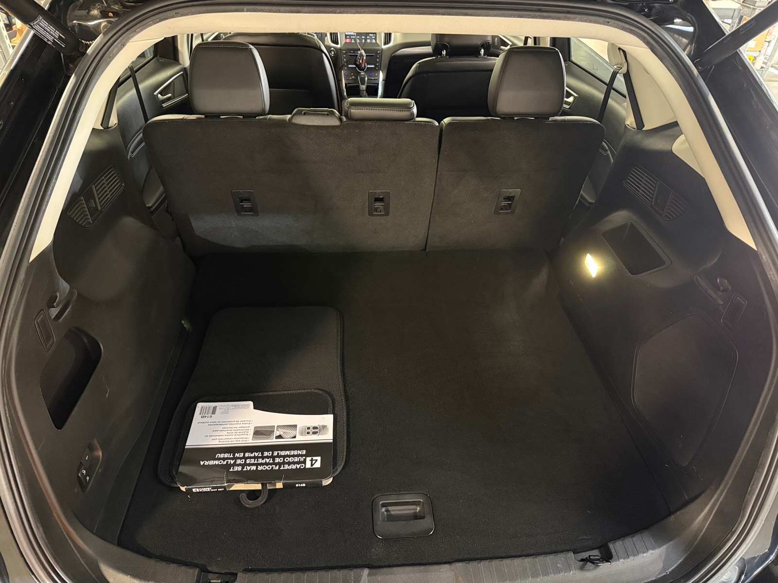 Thumbnail: 2016 Ford Edge - 6