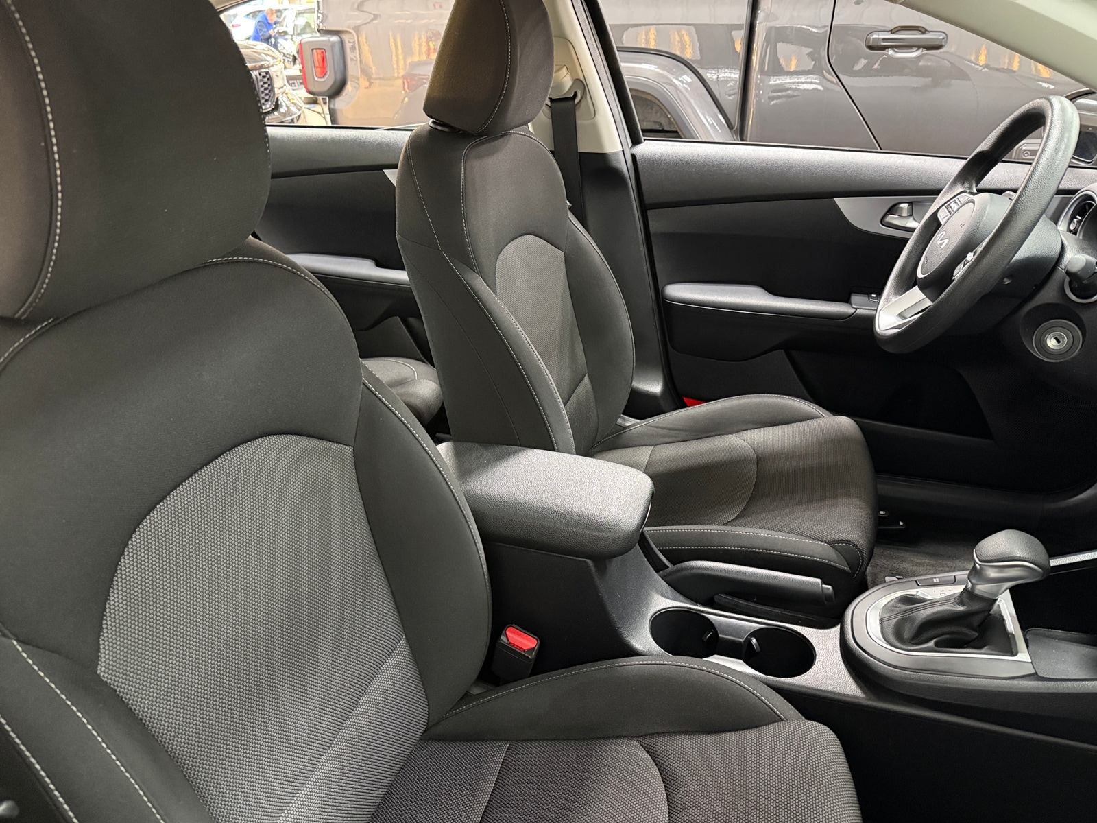 Thumbnail: 2024 Kia Forte - 2