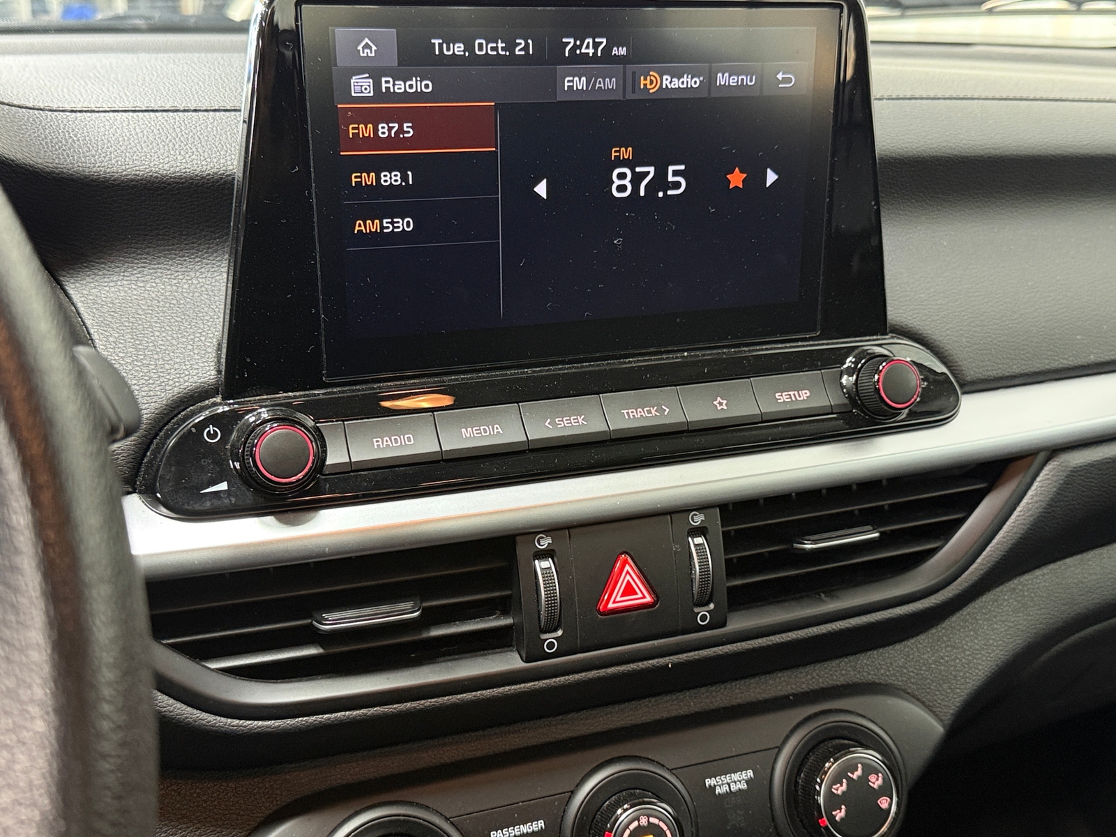 Thumbnail: 2024 Kia Forte - 4